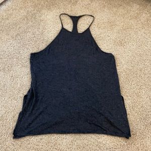 Alo Yoga gray tank